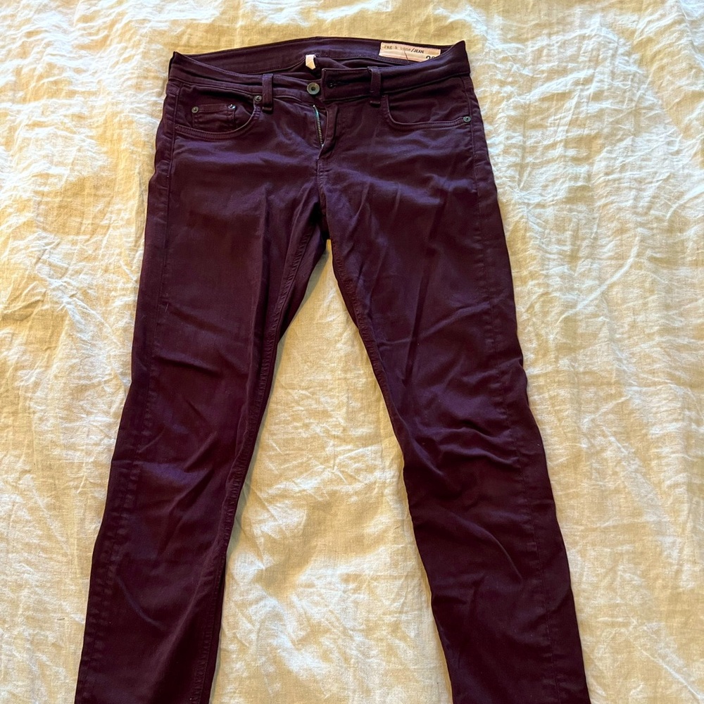 Rag&Bone skinny low rise jean in burgundy. Size 26. For a tall girl. ( 5.9 hght)